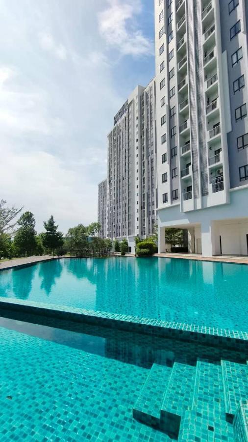 Theolive Family Suite @Klia By Honey Homestay Sepang Extérieur photo